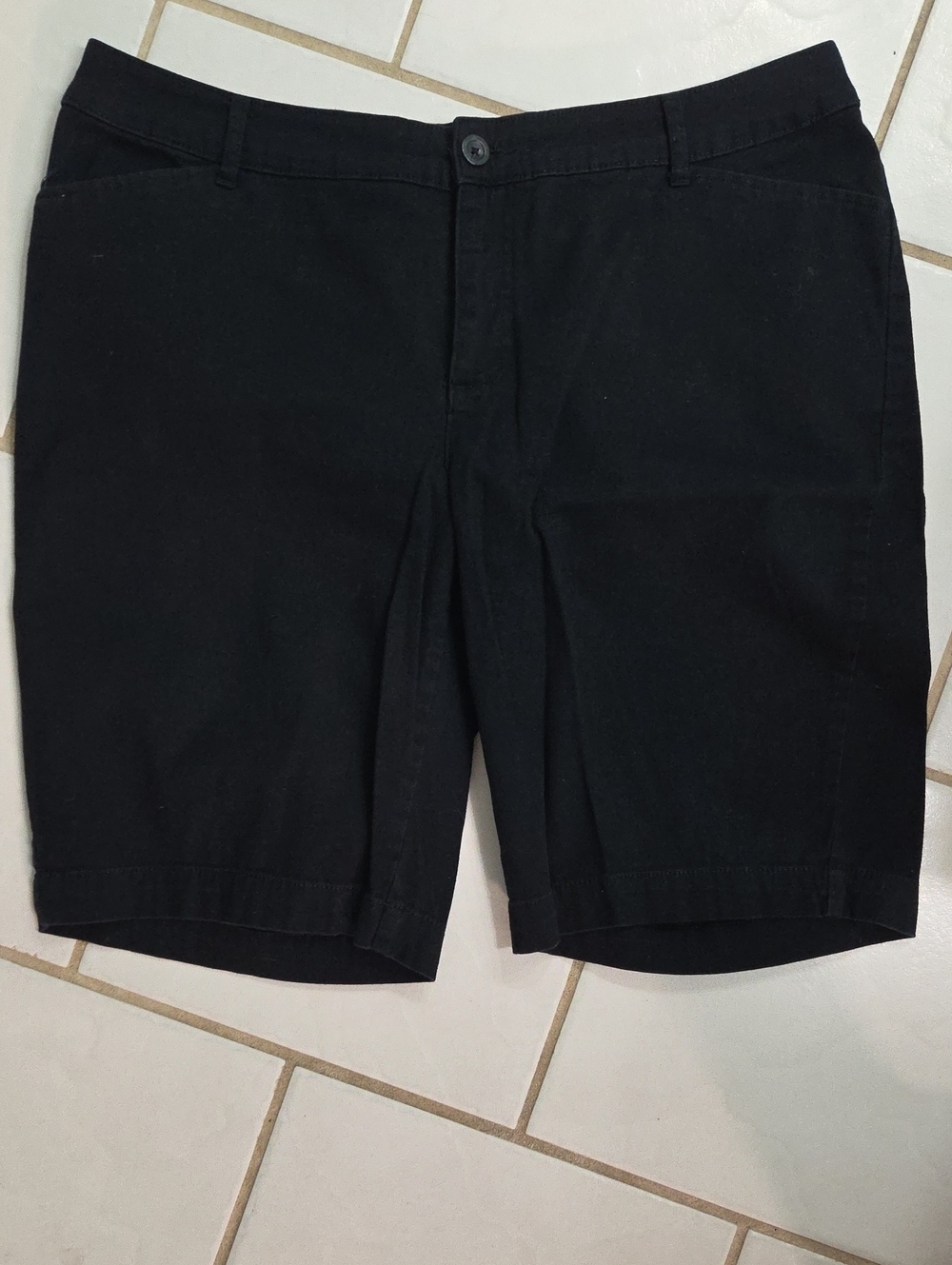 St. John's Bay Black Flat Front Womens Shorts